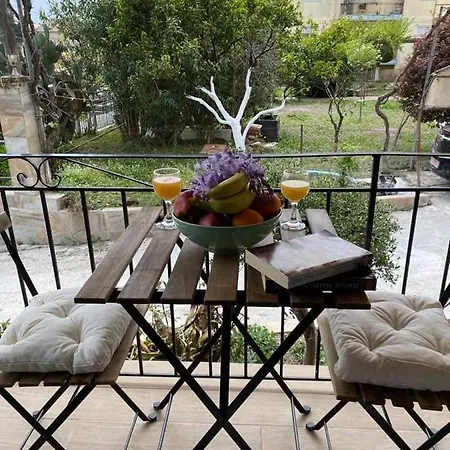 Loukia Apartment *