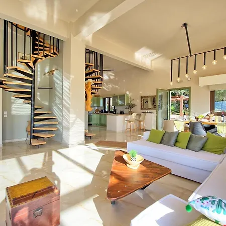 Villa Beachfront Seawave - Brand New And Seafront! By Mediterraneanvillas