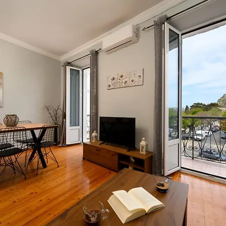 Anastasia Liston Apartment *