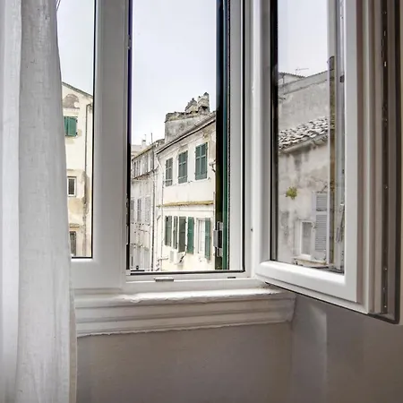 Cheerful In The Heart Of Corfu Old Town * Corfu (city)