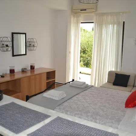 Holiday home A Place To Relax 2 *