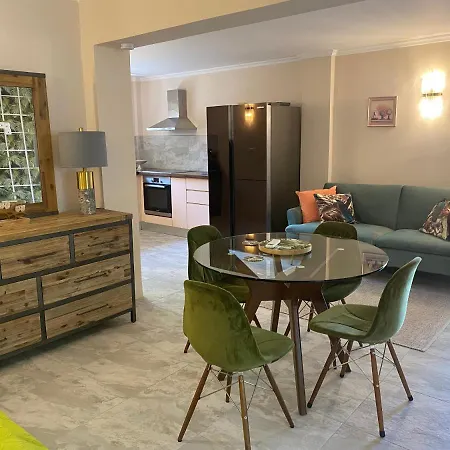 Apartment Achilleion View *