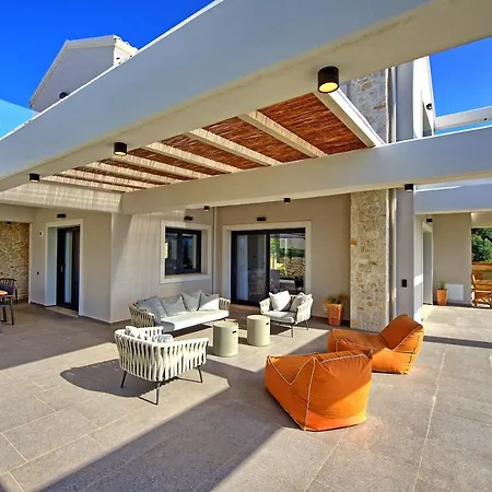Luxury Ebellina By Posarellivillas Villa