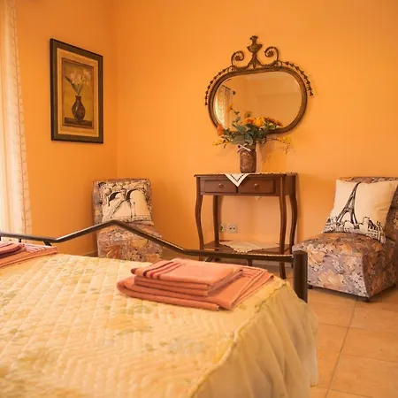 Emily, Soothing Experience, Perfect Getaway Gardelades