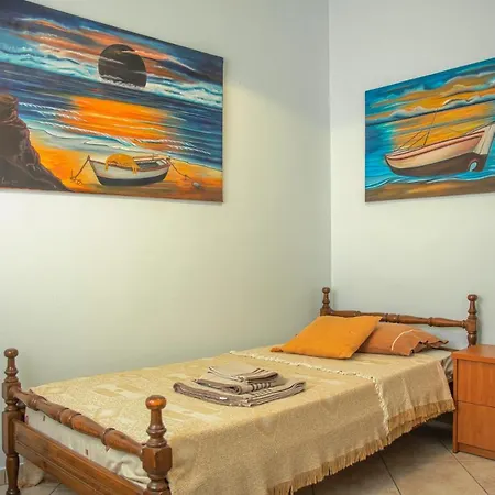 Emily, Soothing Experience, Perfect Getaway Holiday home *