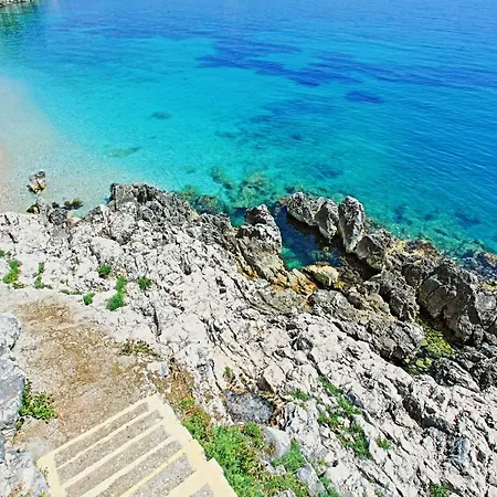 Sea Front Alexandra Apartment Nisaki (Corfu)