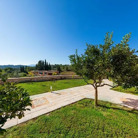 Villa Senses Poulades