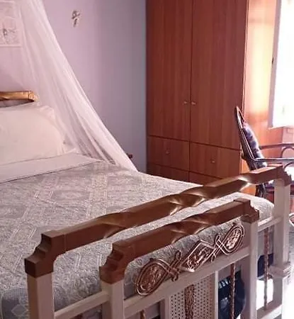 Roula's House Holiday home