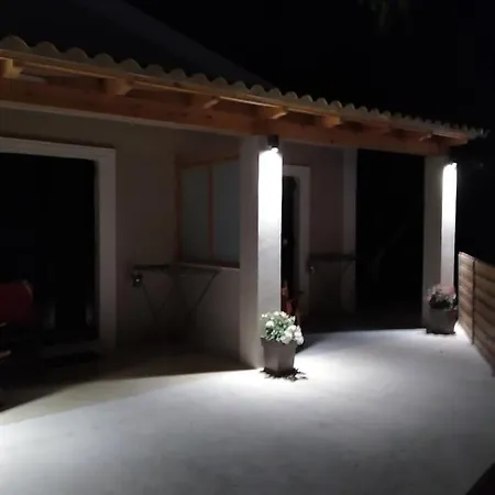 Manganas Apartment *