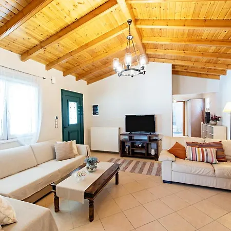 Pine Forest Villa