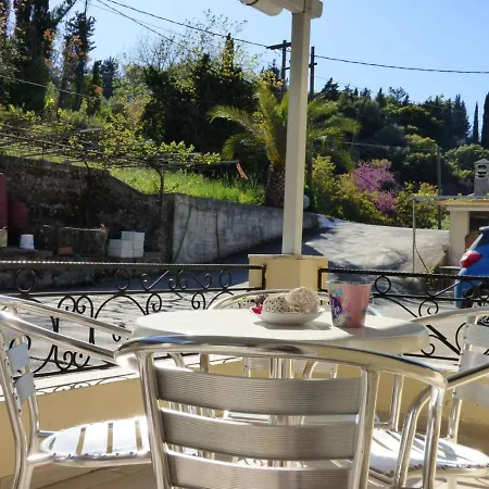 Samoilis Apartment