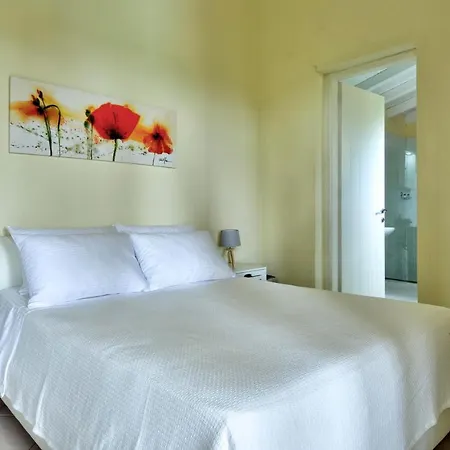 Serena Villa