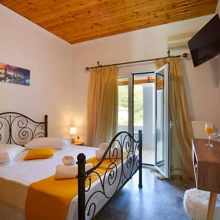 Holiday home The Avra Gardens