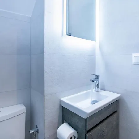 Apartment Fontana Di Corfu 4 *