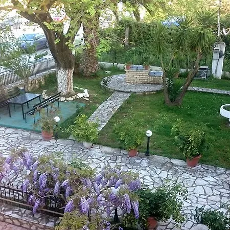 Apartment Maritsas Roda (Corfu)