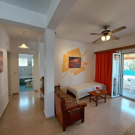 Eleni Apartment *