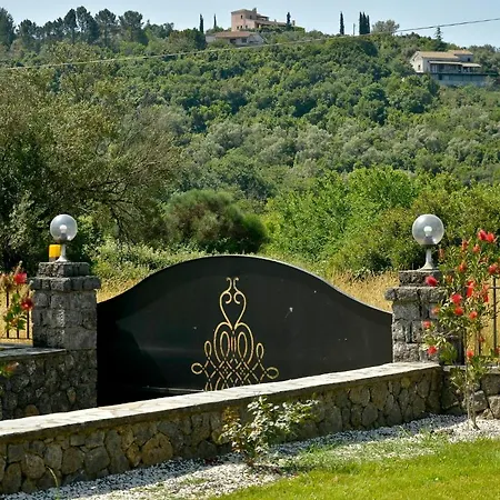 The Avra Gardens Holiday home