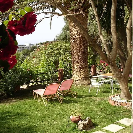Bozikis & Apartment *