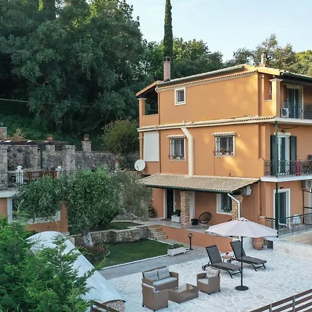 Apartment La Piccola Montagna Kynopiastai
