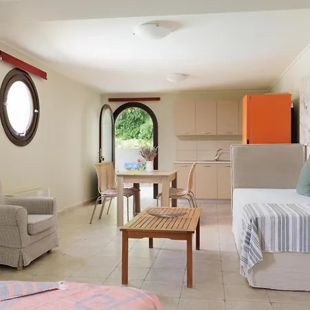 Terra E Mare Seaview With Private Pool & Access *