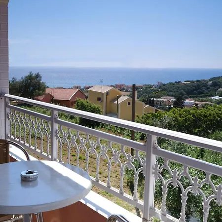 Angelos Apartment's * Arillas (Corfu)