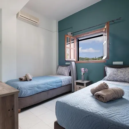 Mouzakitis 4 Apartment