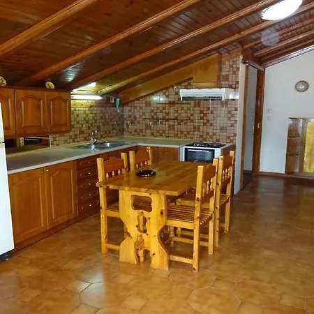 Apartment Marilena &
