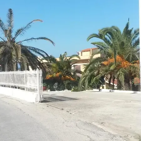Holiday home Natassa House 1 *