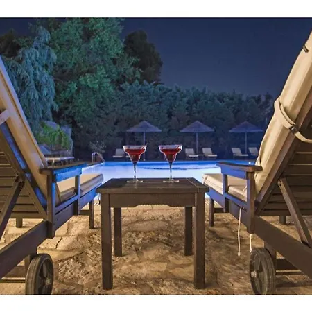 Corfu Club Standard 3 * Danilia