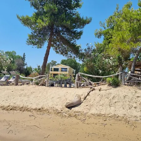 Pied Dans L'eau Villa Lefkimmi (Corfu)