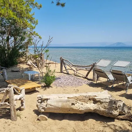 Pied Dans L'eau Villa