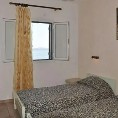 Apartment Yannis Servos Barbati