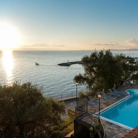 Dimitra * Benitses (Corfu)