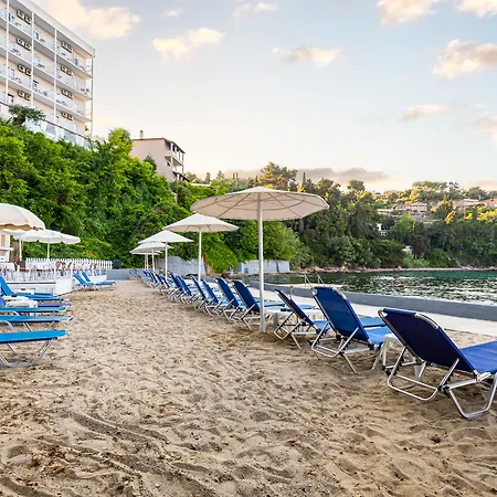 Oasis Hotel 3*