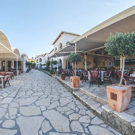 Iliada Beach Hotel 3*