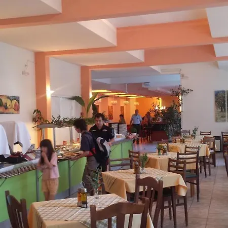 Ipsos Beach Hotel 3* Ypsos