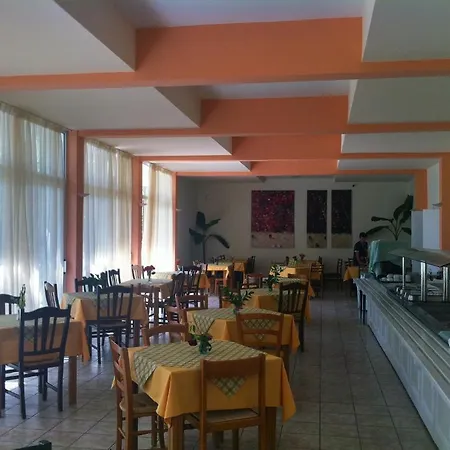 Hotel Ipsos Beach Hotel 3*