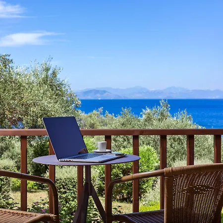 Resort Aeolos