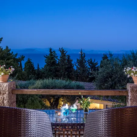 Aeolos 4* Gastouri (Corfu)
