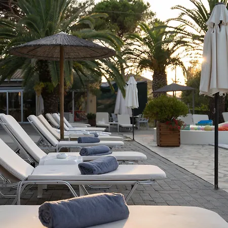 Art Debono Hotel