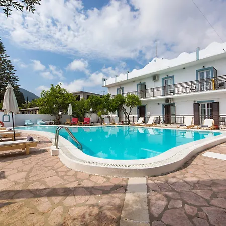 Aquarius Aparthotel Mesongi