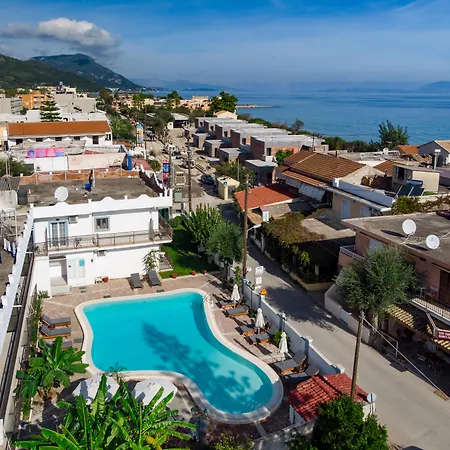Aquarius Aparthotel Mesongi