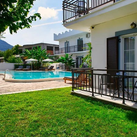 Aparthotel Aquarius 3*