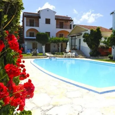 Irene Aparthotel 2*