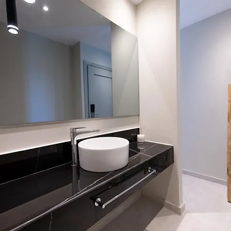 Hotel Ekati Maizonettes 4*