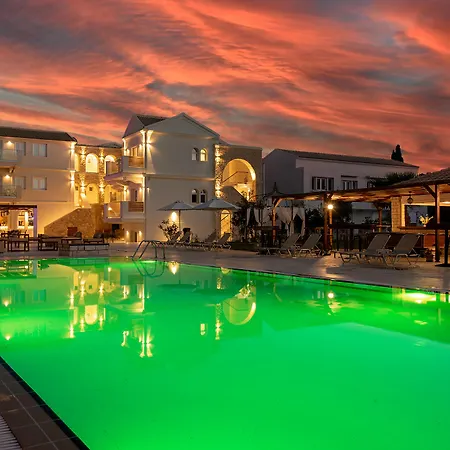 Ekati Maizonettes Hotel 4*