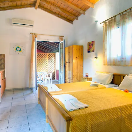 Blue Dream Aparthotel 2*