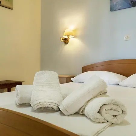 Apartment Avra 2nd Floor