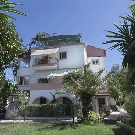 Apartment Avra 2nd Floor *