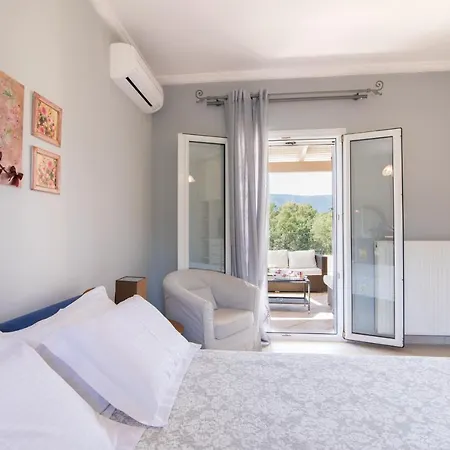 Alexandra Villa Dassia (Corfu)